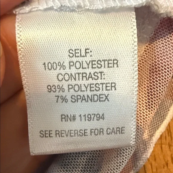 Women’s Patriotic Chevron Tank Top - Picture 4 of 6